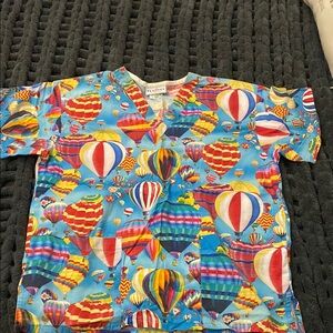 Peaches Uniforms Multicolor Scrub Top